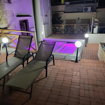 Atrium House Ferienhaus *